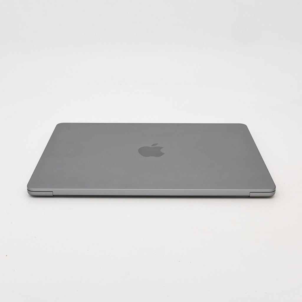 95新 Apple MacBook Air 22年 13寸 M2（8+10核） 16G RAM 256G SSD 深空灰色