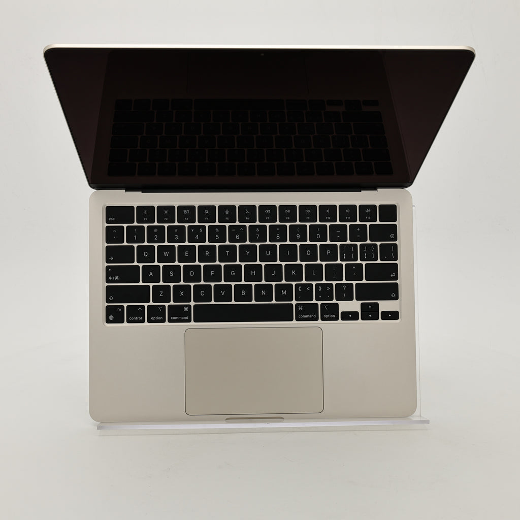 95新 Apple MacBook Air 22年 13寸 M2（8+8核） 8G RAM 256G SSD 星光色