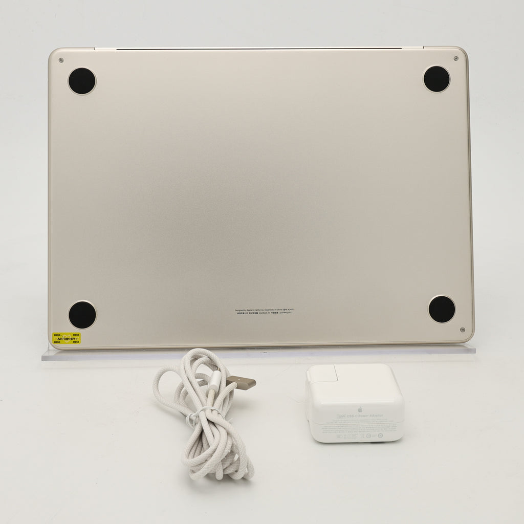 95新 Apple MacBook Air 22年 13寸 M2（8+8核） 8G RAM 256G SSD 星光色