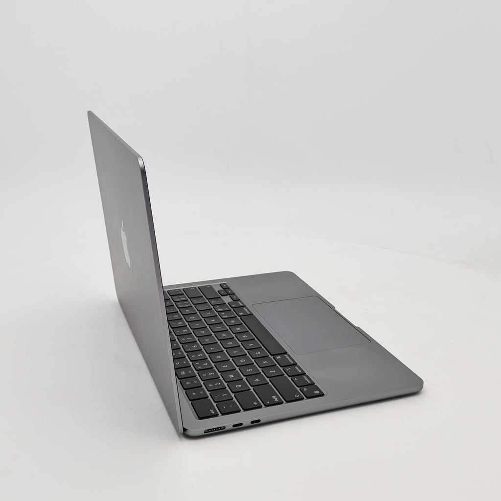 95新 Apple MacBook Air 22年 13寸 M2（8+8核） 8G RAM 256G SSD 深空灰色