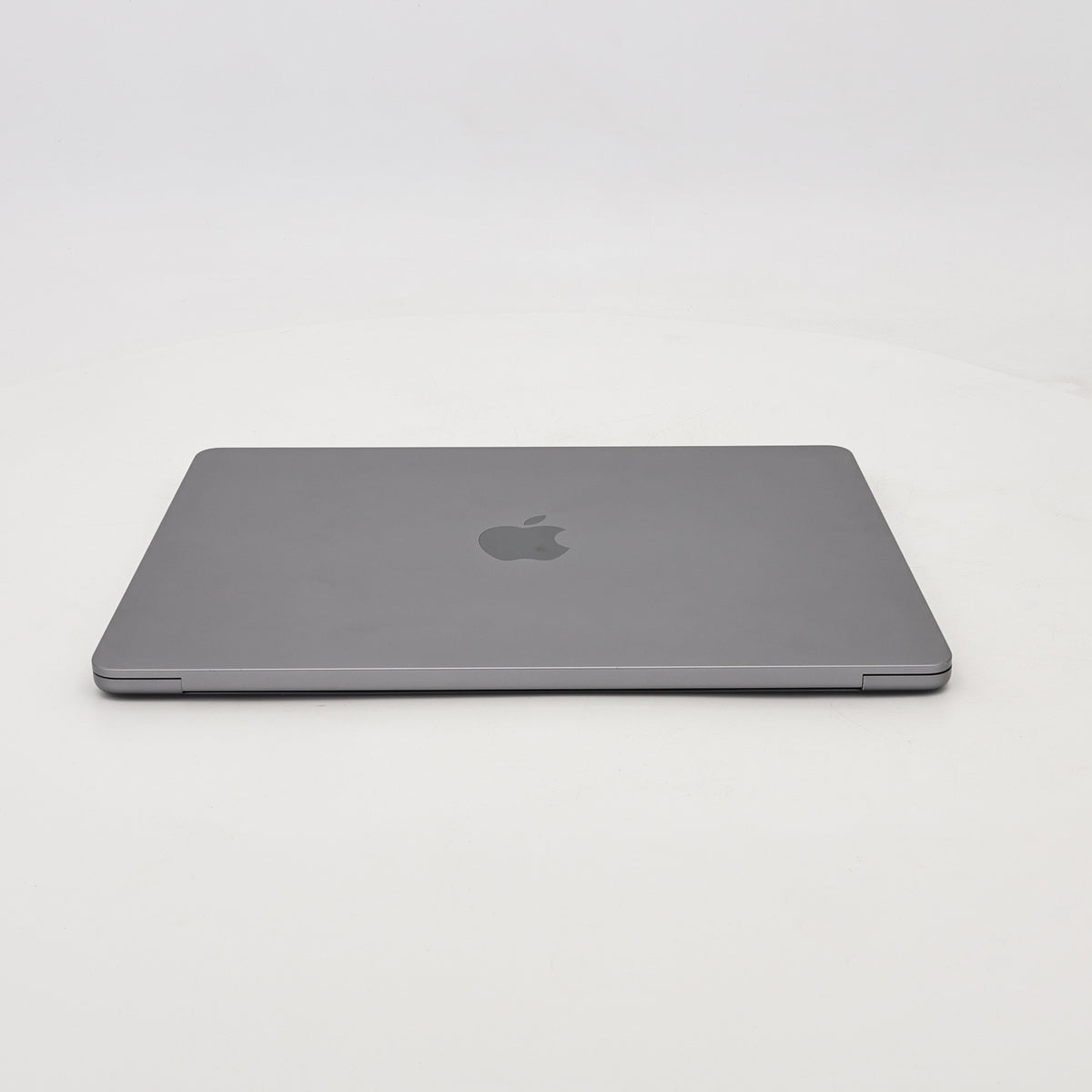 95新 Apple MacBook Air 22年 13寸 M2（8+8核） 8G RAM 256G SSD 深空灰色