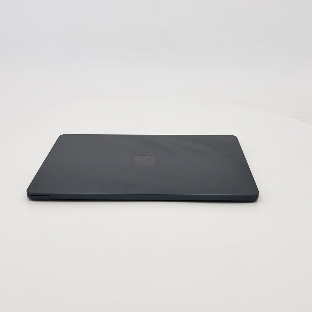 95新 Apple MacBook Air 22年 13寸 M2（8+10核） 8G RAM 512G SSD 午夜色