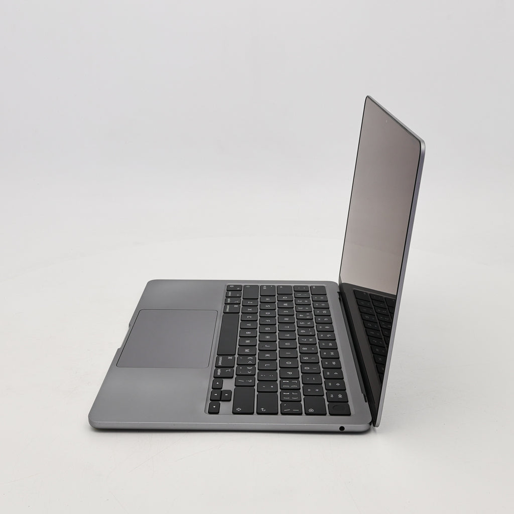 95新 Apple MacBook Air 22年 13寸 M2（8+10核） 16G RAM 256G SSD 深空灰色