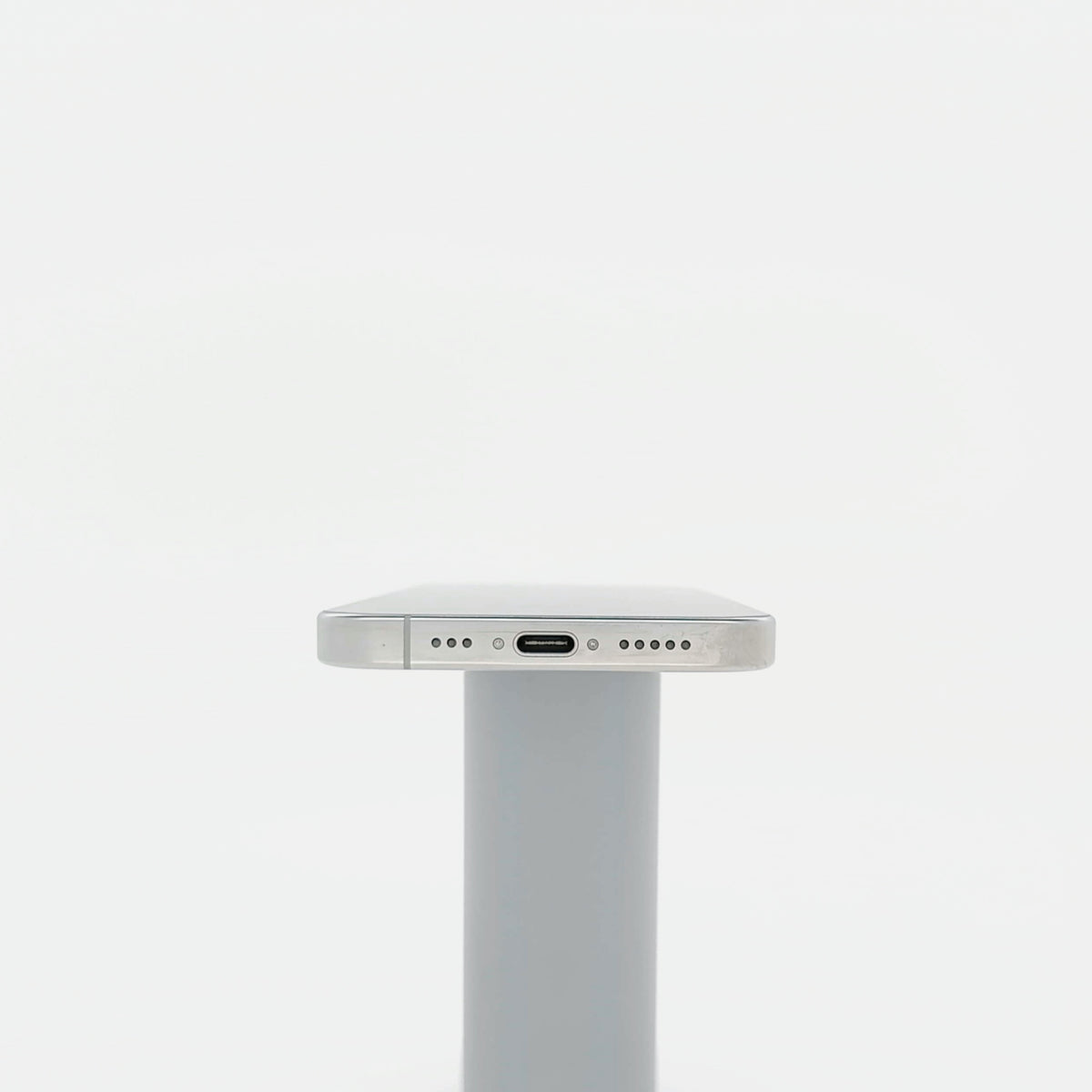 99新 Apple iPhone 16 Pro 128G 白色鈦金屬 中國大陸版
