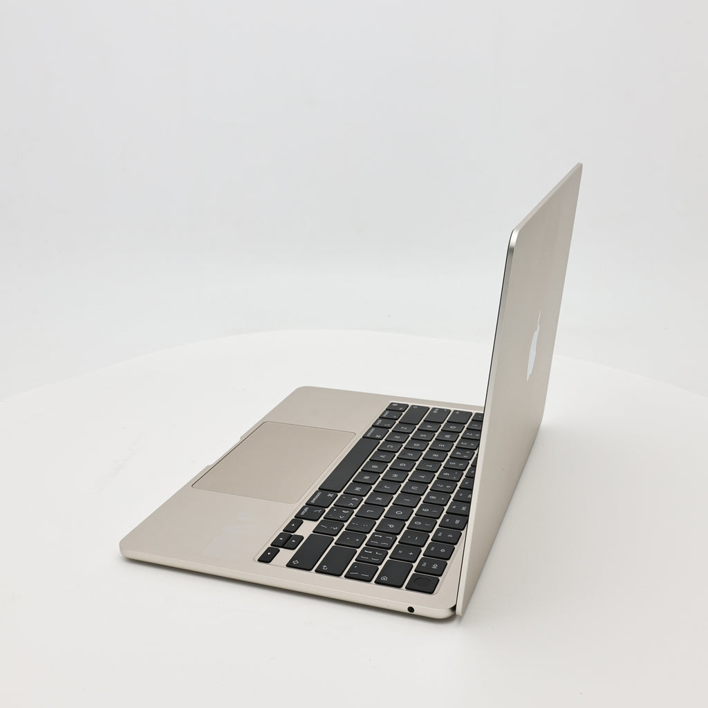 95新 Apple MacBook Air 22年 13寸 M2（8+10核） 8G RAM 512G SSD 星光色