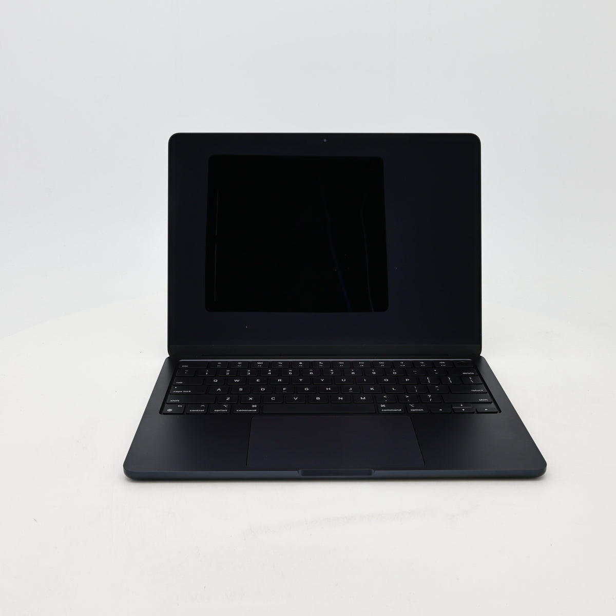 95新 Apple MacBook Air 22年 13寸 M2（8+8核） 8G RAM 256G SSD 午夜色