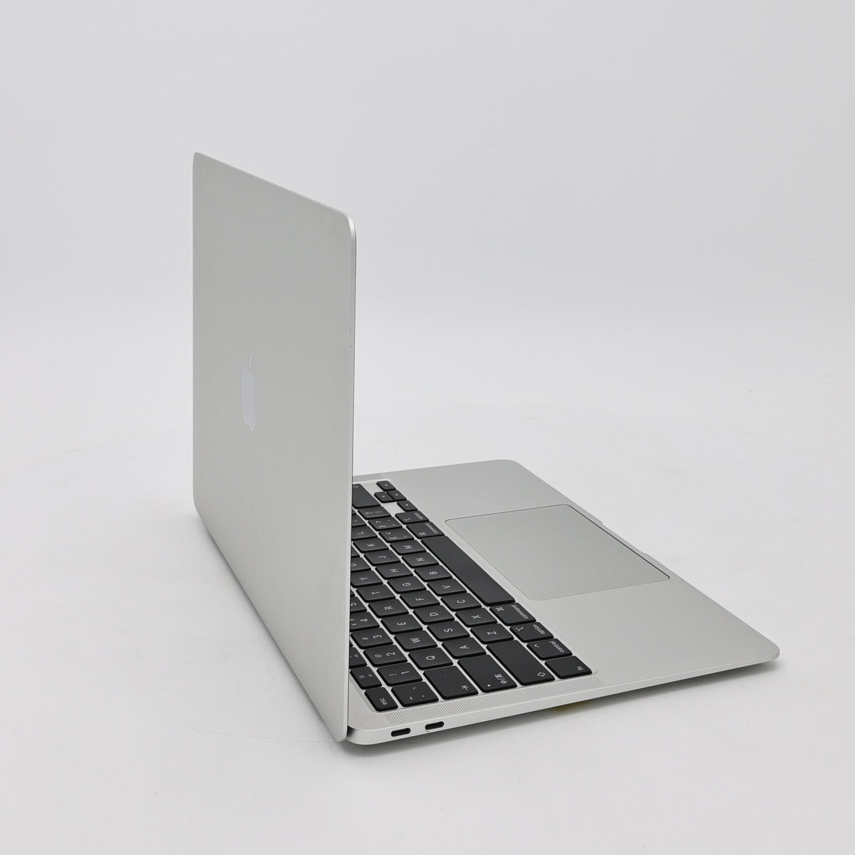 95新 Apple MacBook Air 20年 13寸 i3 1.1G 8G RAM 256G SSD 銀色
