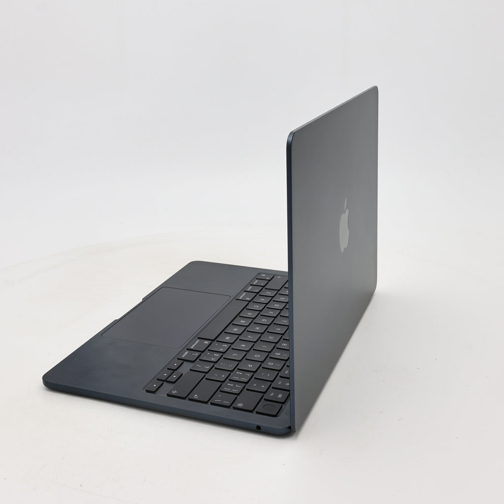 95新 Apple MacBook Air 22年 13寸 M2（8+8核） 8G RAM 256G SSD 午夜色