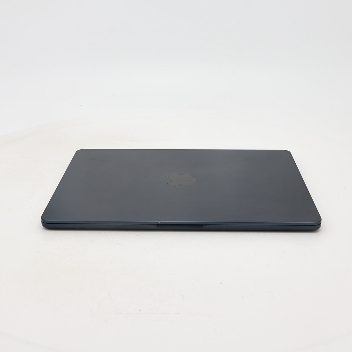 95新 Apple MacBook Air 22年 13寸 M2（8+8核） 8G RAM 256G SSD 午夜色