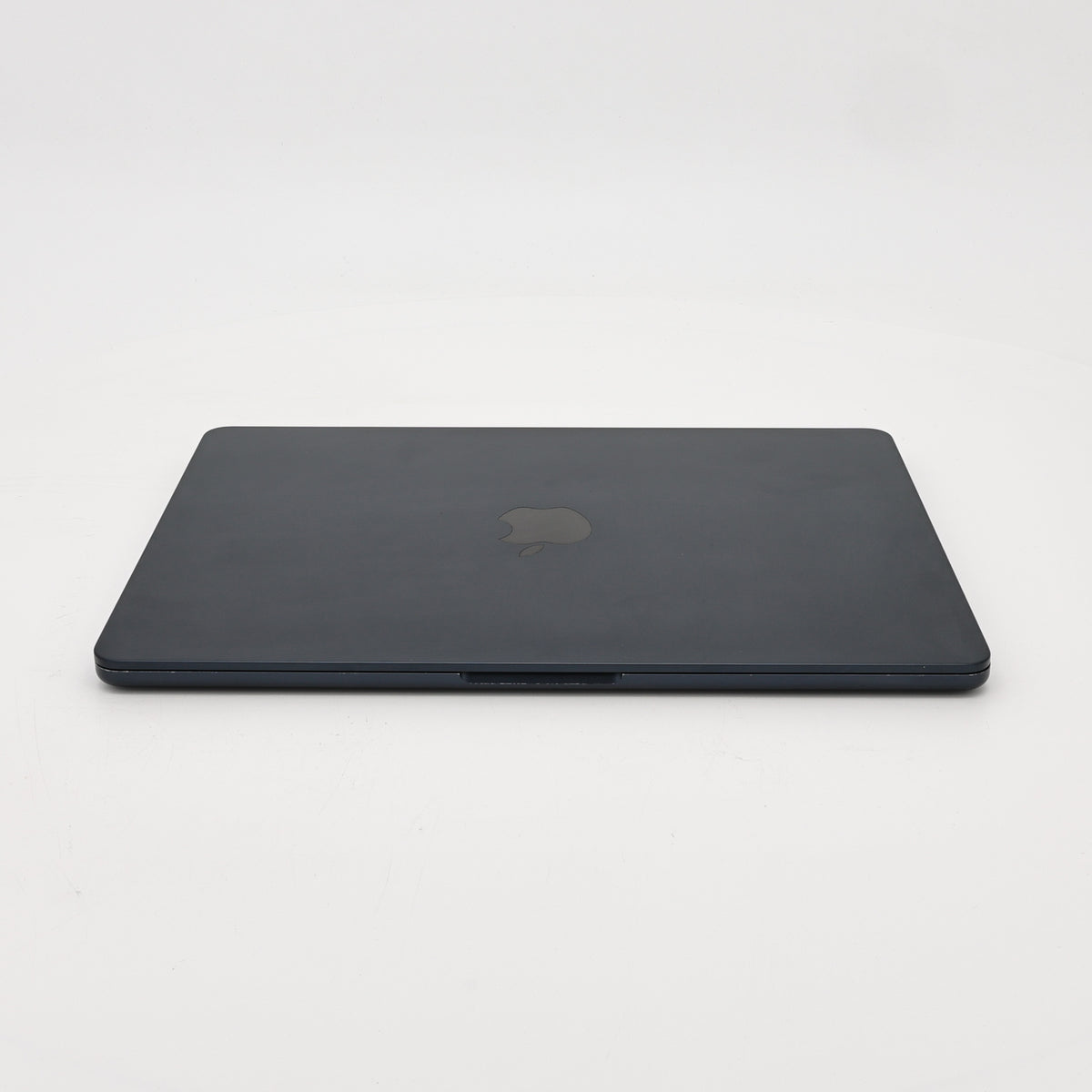 95新 Apple MacBook Air 22年 13寸 M2（8+10核） 8G RAM 512G SSD 午夜色