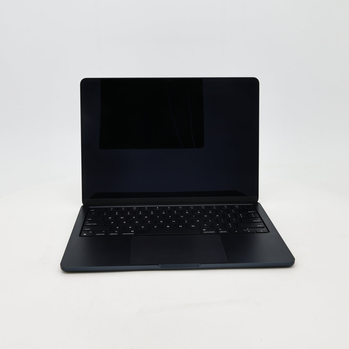 95新 Apple MacBook Air 22年 13寸 M2（8+8核） 8G RAM 256G SSD 午夜色