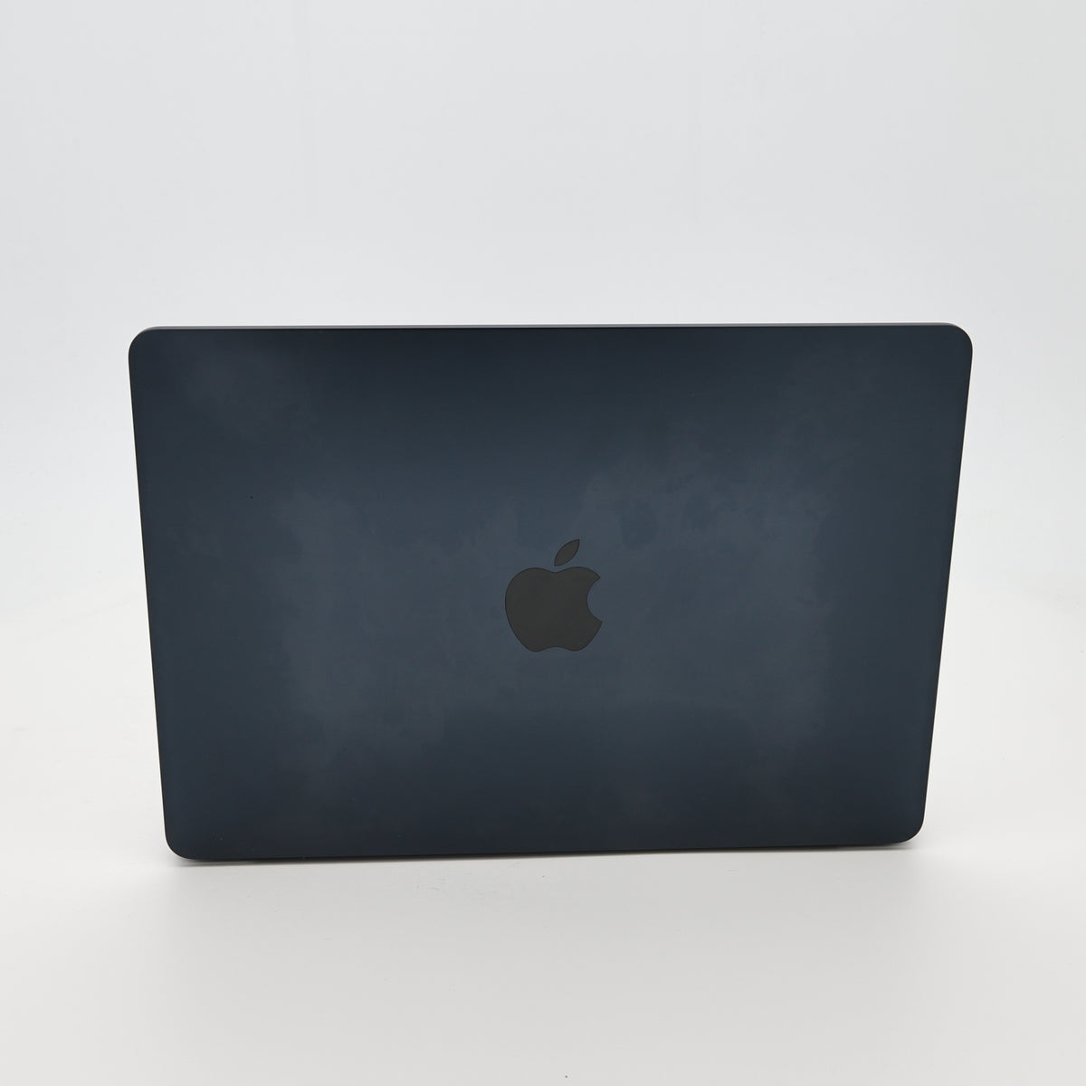 95新 Apple MacBook Air 22年 13寸 M2（8+8核） 8G RAM 256G SSD 午夜色