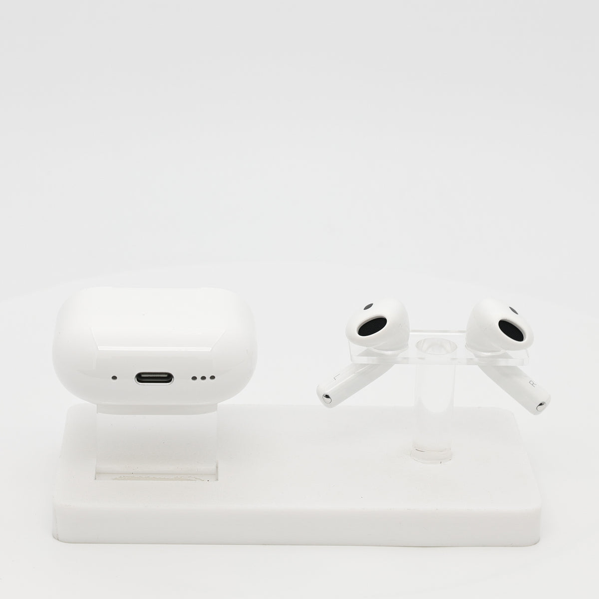 99新 Apple AirPods 5 白色