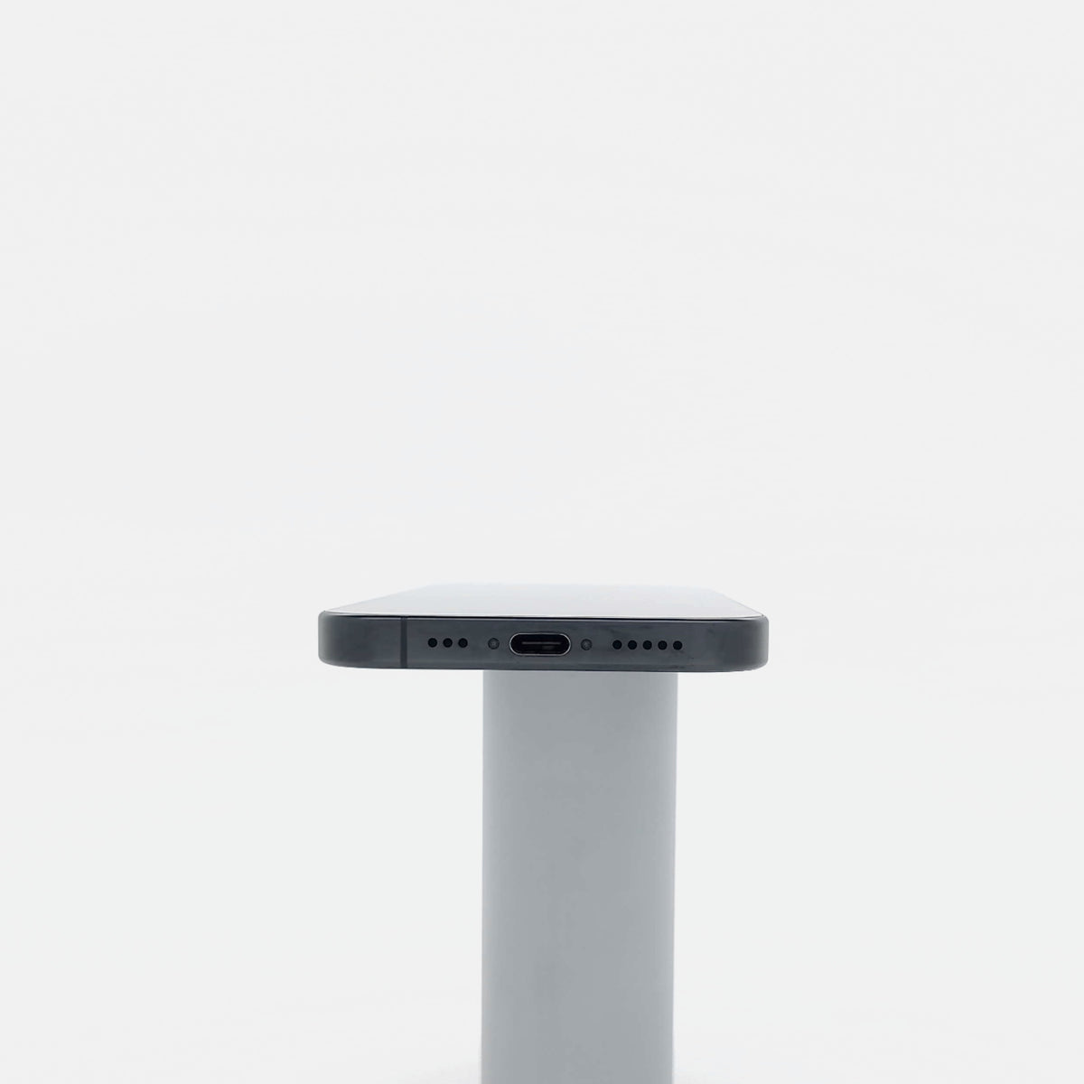 95新 Apple iPhone 16 Pro 128G 黑色鈦金屬 中國大陸版