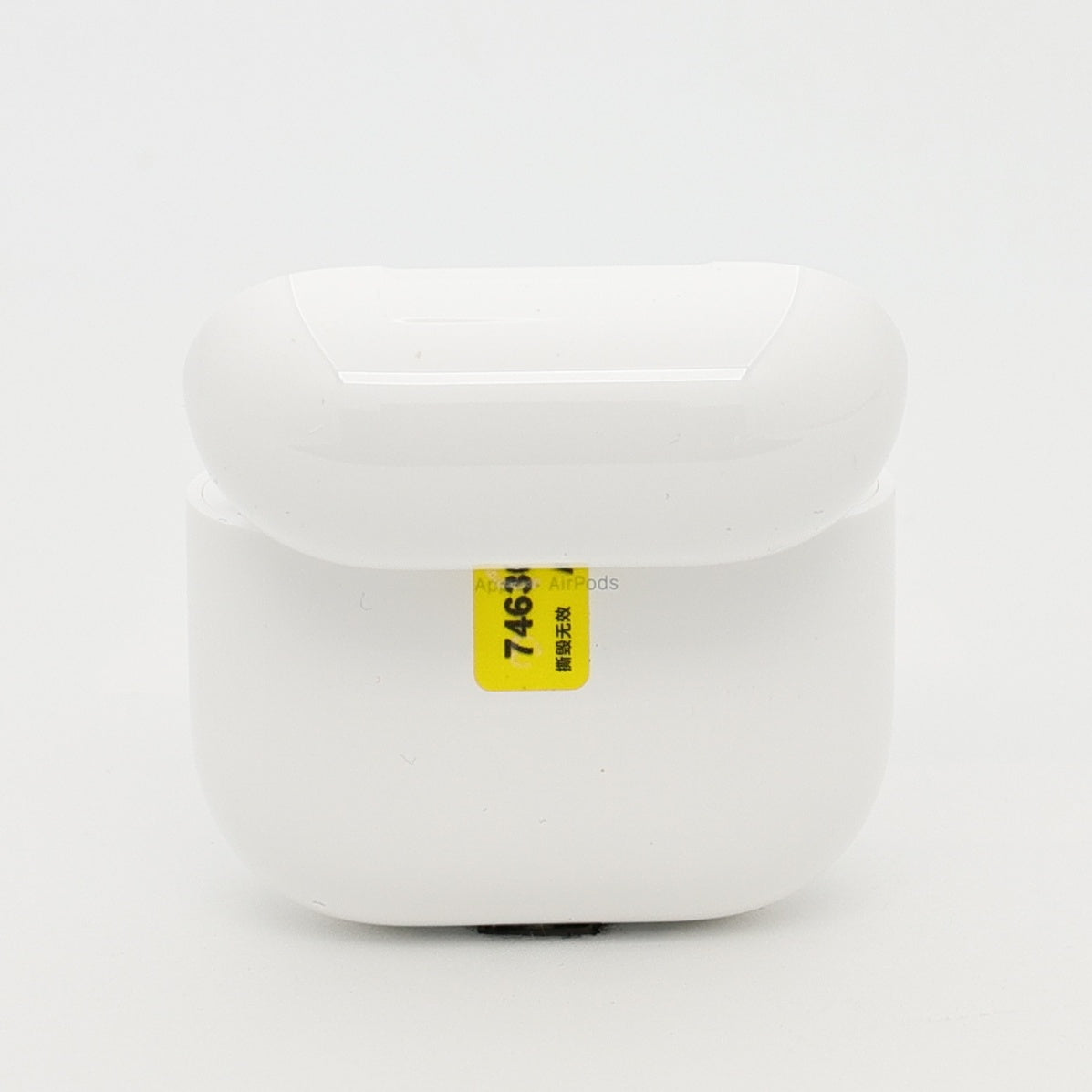 99新 Apple AirPods 5 白色