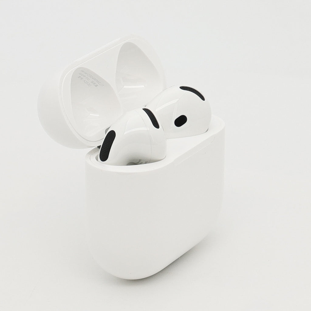 99新 Apple AirPods 5 白色
