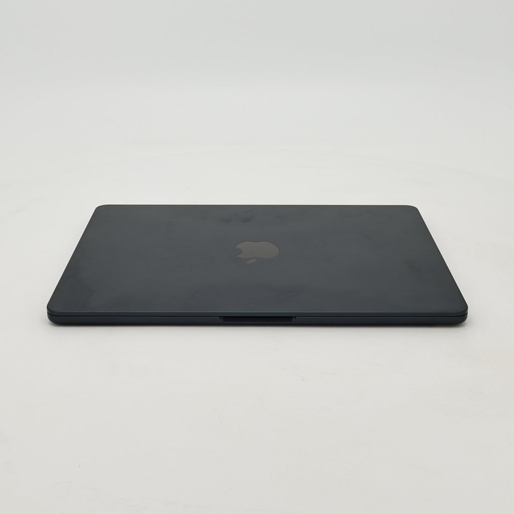 95新 Apple MacBook Air 22年 13寸 M2（8+8核） 8G RAM 256G SSD 午夜色