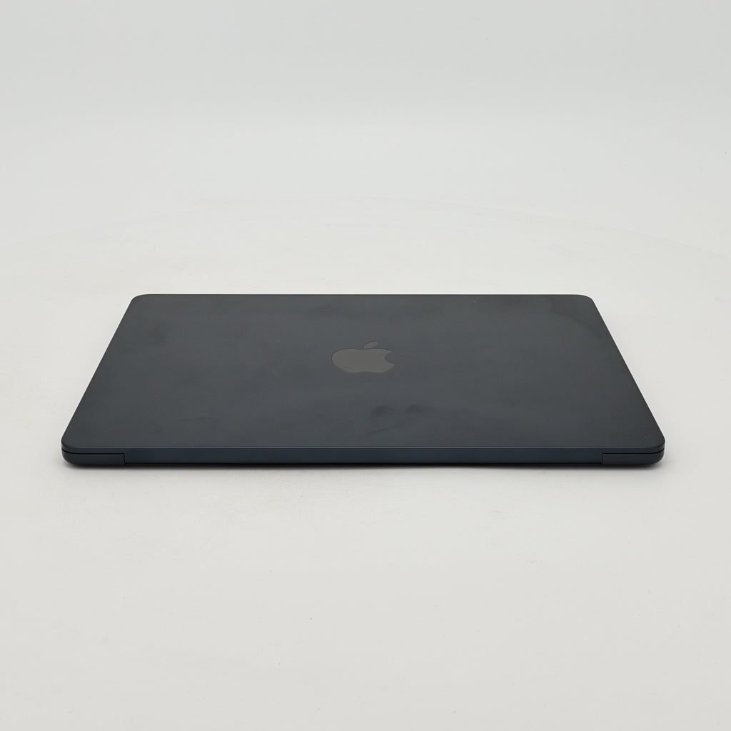 95新 Apple MacBook Air 22年 13寸 M2（8+8核） 8G RAM 256G SSD 午夜色