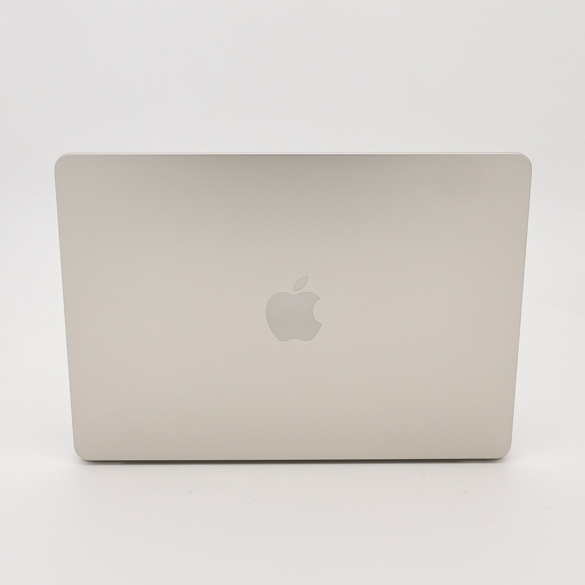 99新 Apple MacBook Air 22年 13寸 M2（8+8核） 16G RAM 256G SSD 星光色
