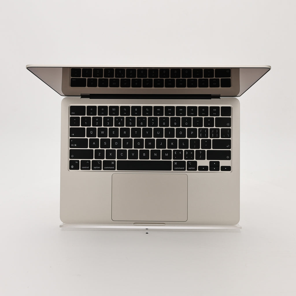 99新 Apple MacBook Air 22年 13寸 M2（8+8核） 16G RAM 256G SSD 星光色