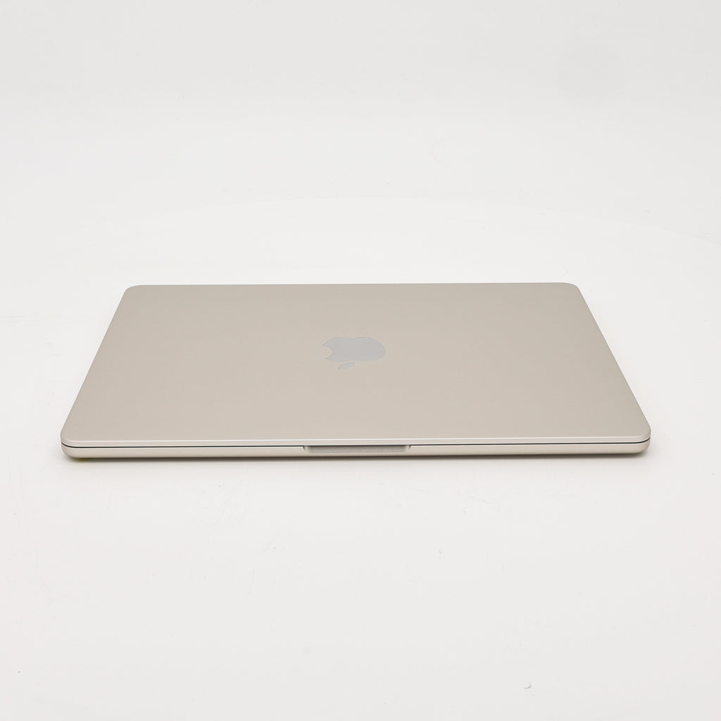 99新 Apple MacBook Air 22年 13寸 M2（8+8核） 16G RAM 256G SSD 星光色