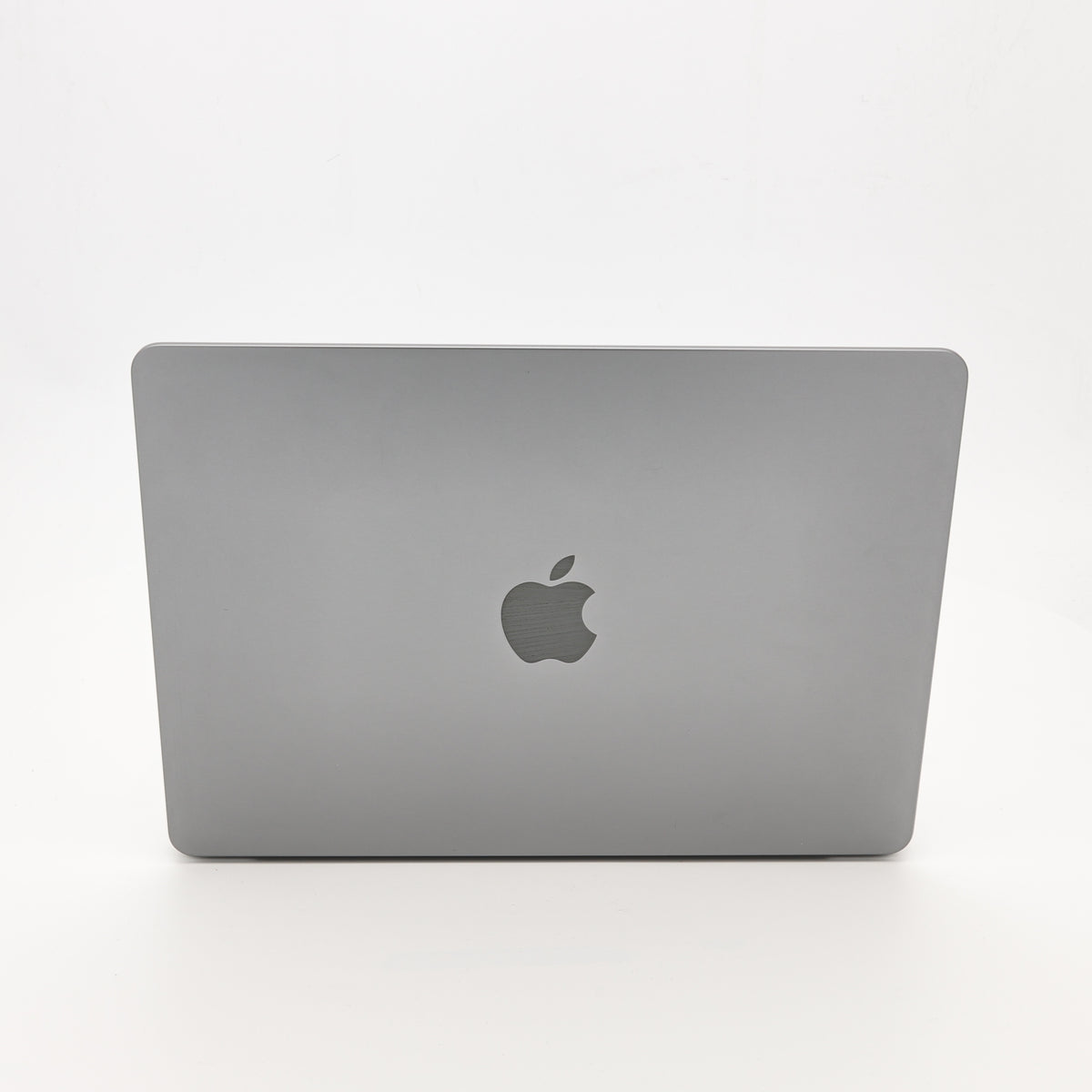 95新 Apple MacBook Air 22年 13寸 M2（8+10核） 8G RAM 512G SSD 深空灰色