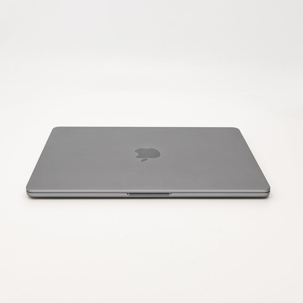 95新 Apple MacBook Air 22年 13寸 M2（8+10核） 8G RAM 512G SSD 深空灰色