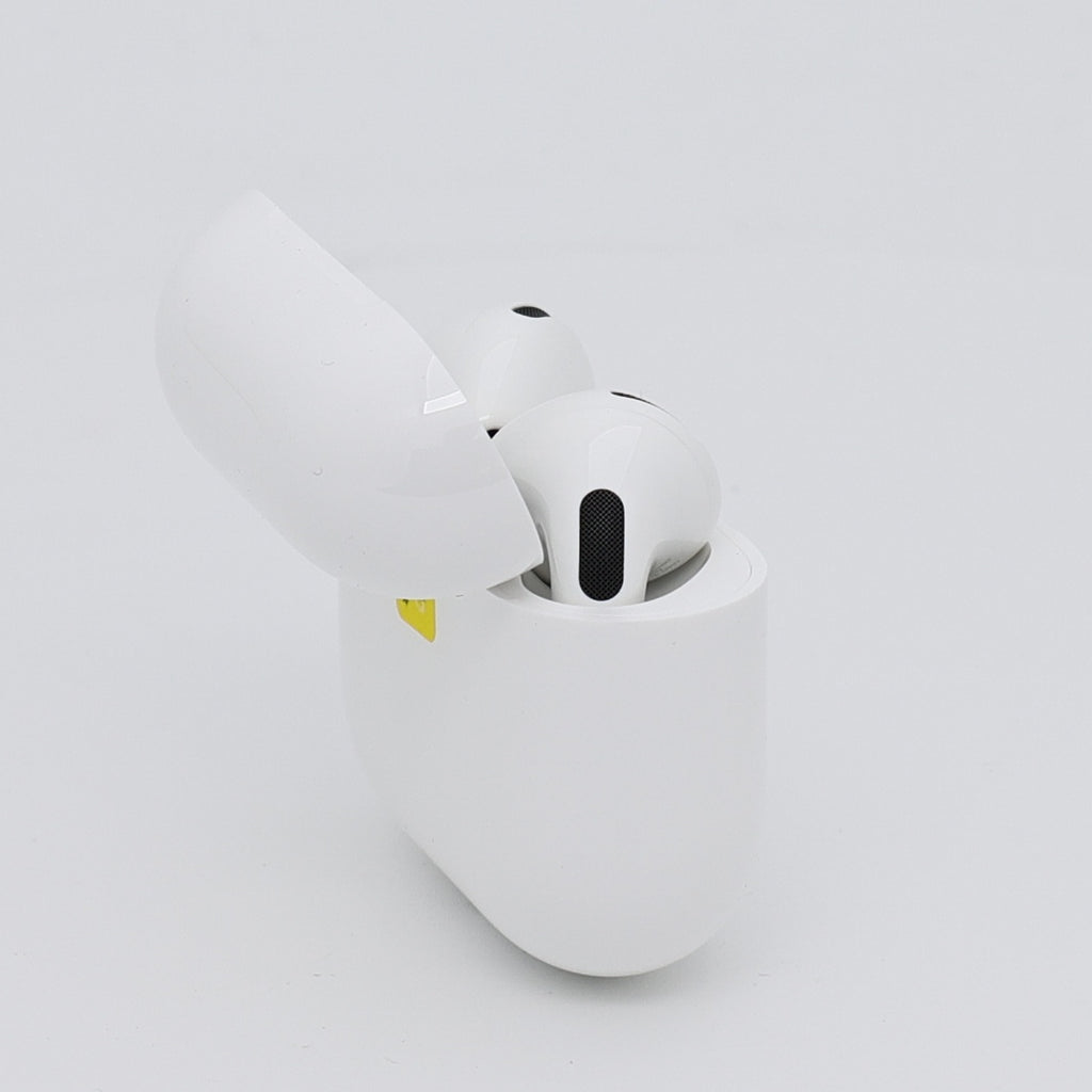 99新 Apple AirPods 5 白色