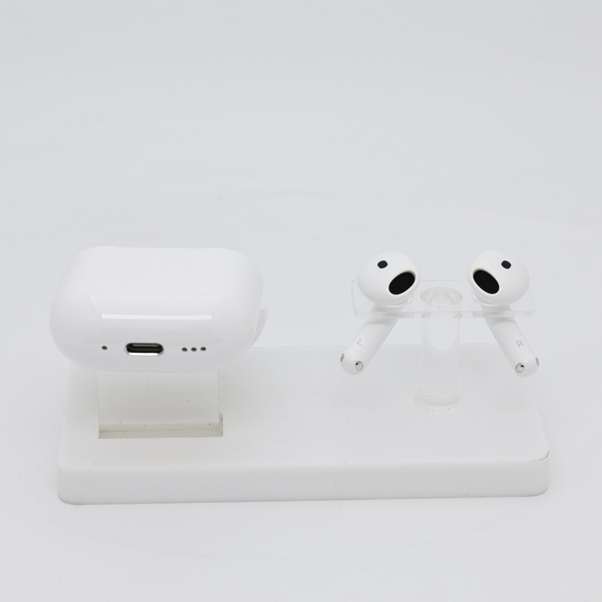 99新 Apple AirPods 5 白色