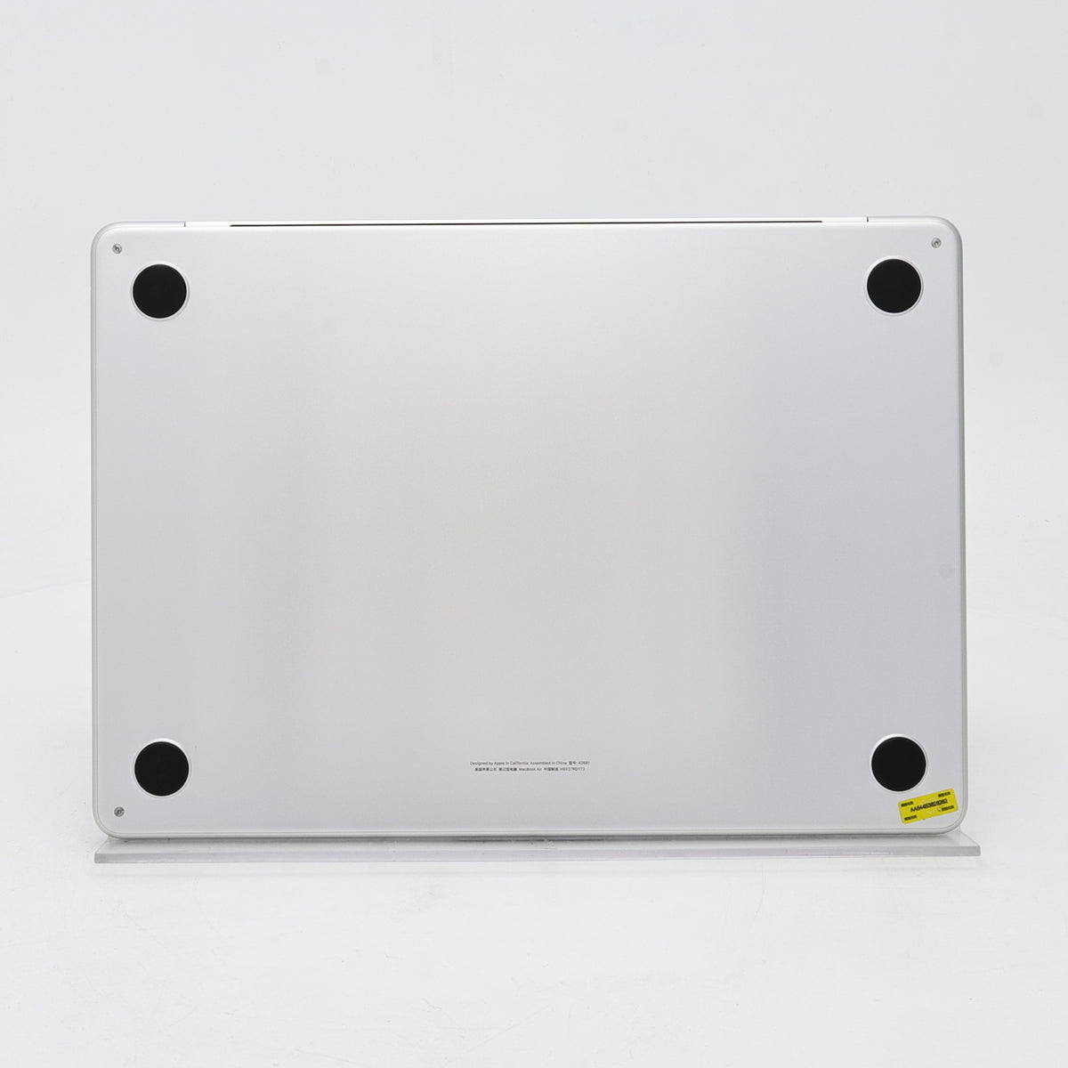 95新 Apple MacBook Air 22年 13寸 M2（8+8核） 8G RAM 256G SSD 銀色