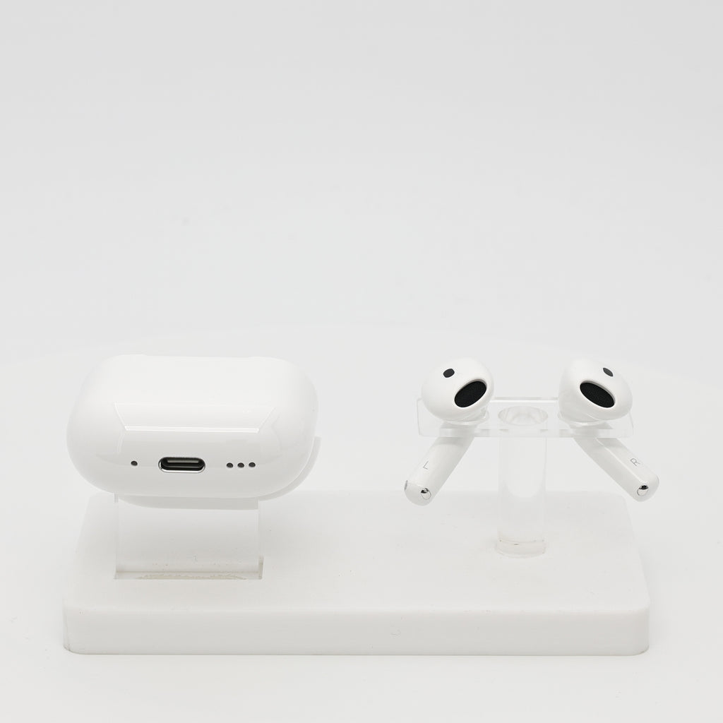 99新 Apple AirPods 5 白色