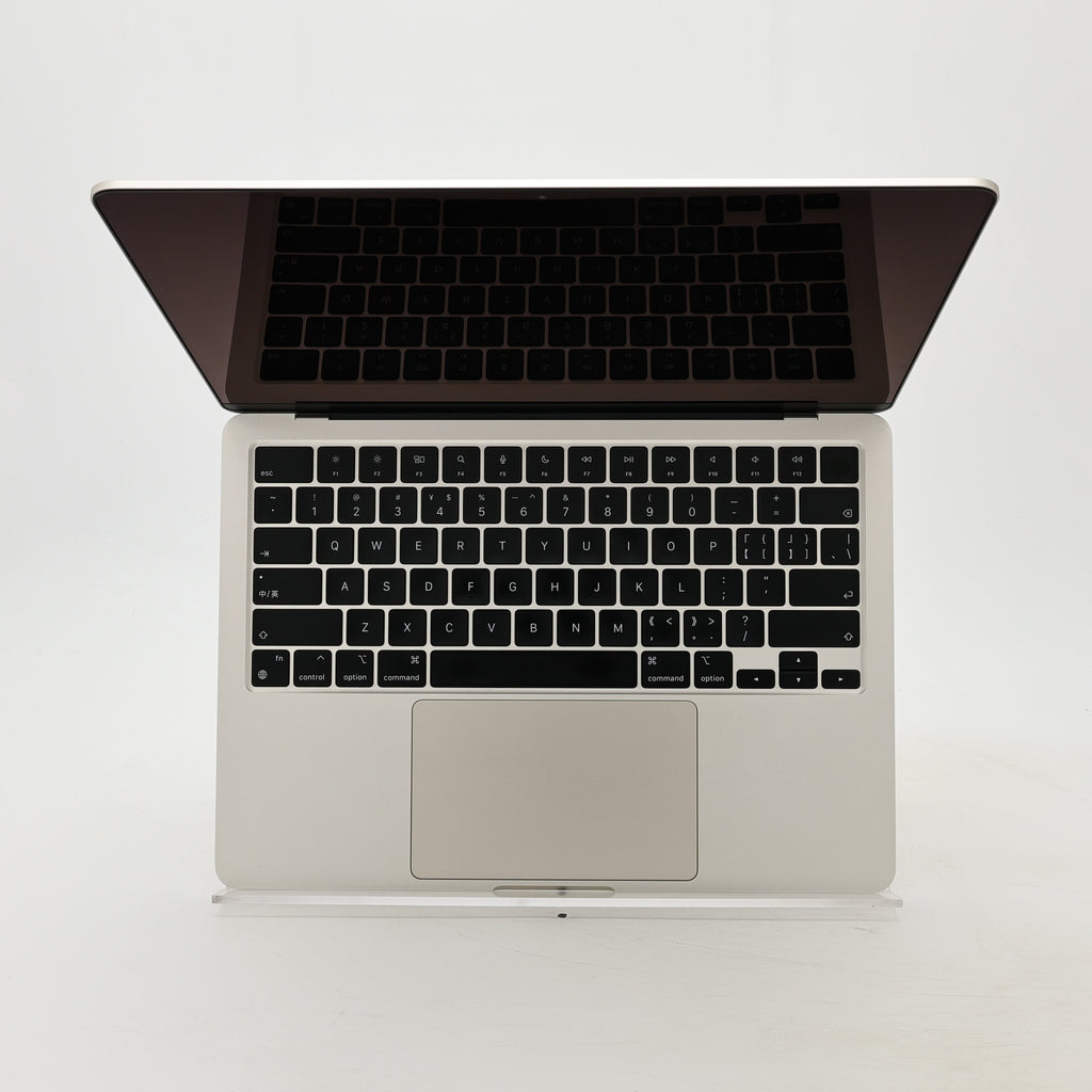 95新 Apple MacBook Air 22年 13寸 M2（8+8核） 8G RAM 256G SSD 星光色