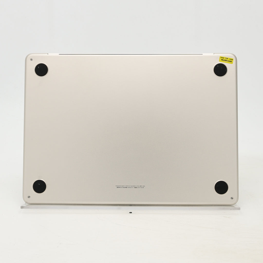 95新 Apple MacBook Air 22年 13寸 M2（8+8核） 8G RAM 256G SSD 星光色