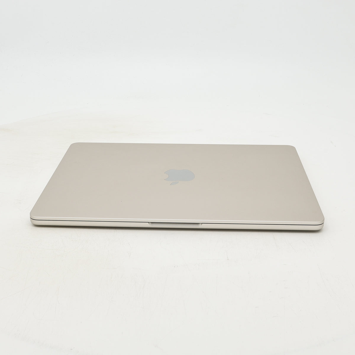 95新 Apple MacBook Air 22年 13寸 M2（8+8核） 8G RAM 256G SSD 星光色