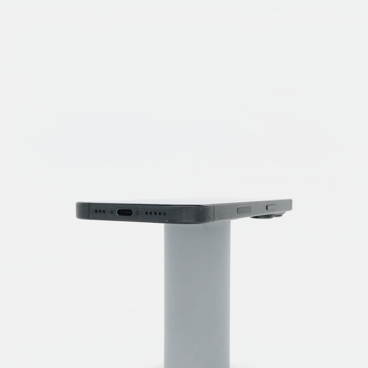 95新 Apple iPhone 16 Pro 256G 黑色鈦金屬 中國大陸版