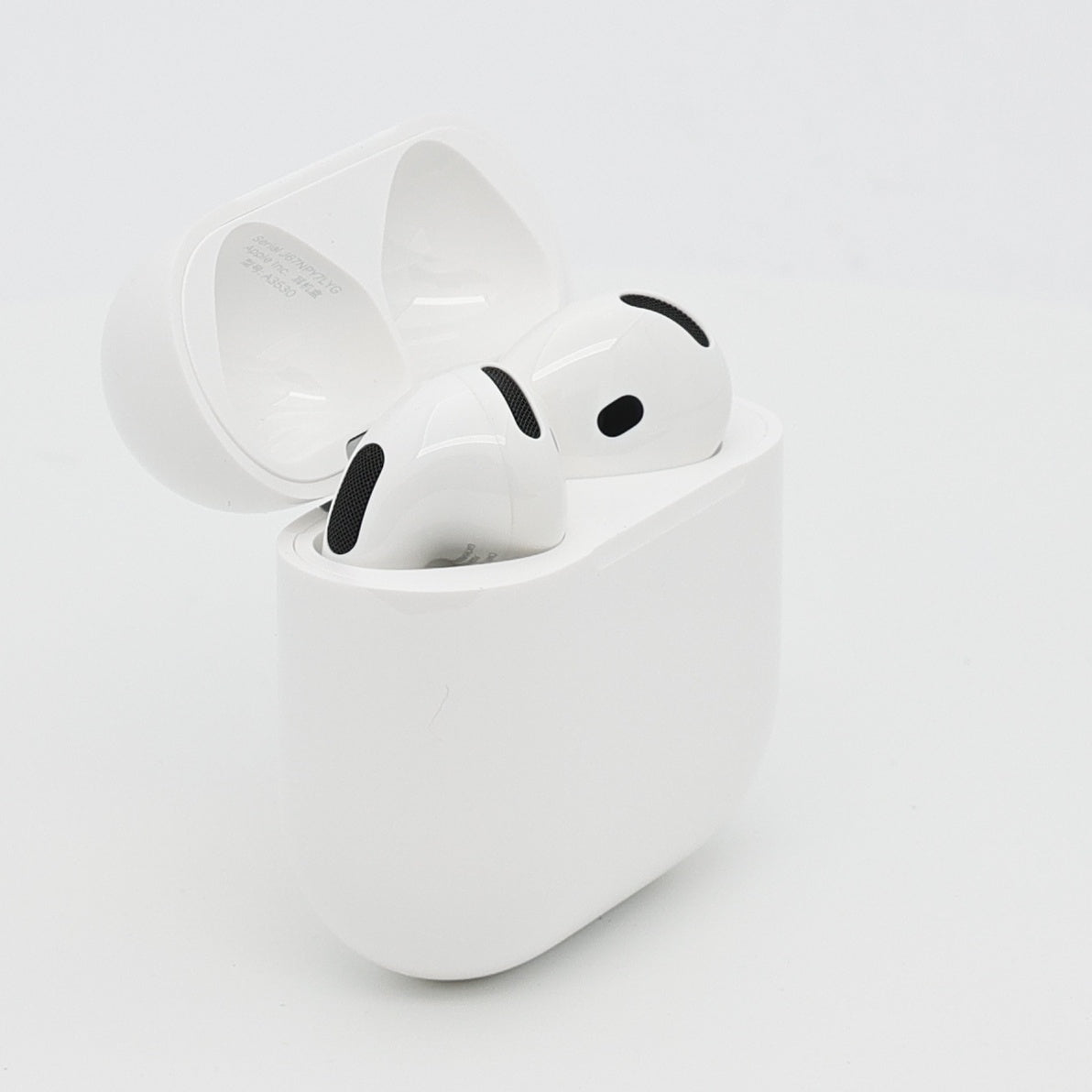 99新 Apple AirPods 5 白色