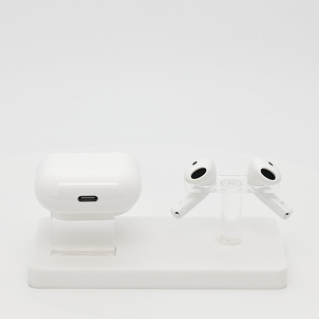 99新 Apple AirPods 5 白色