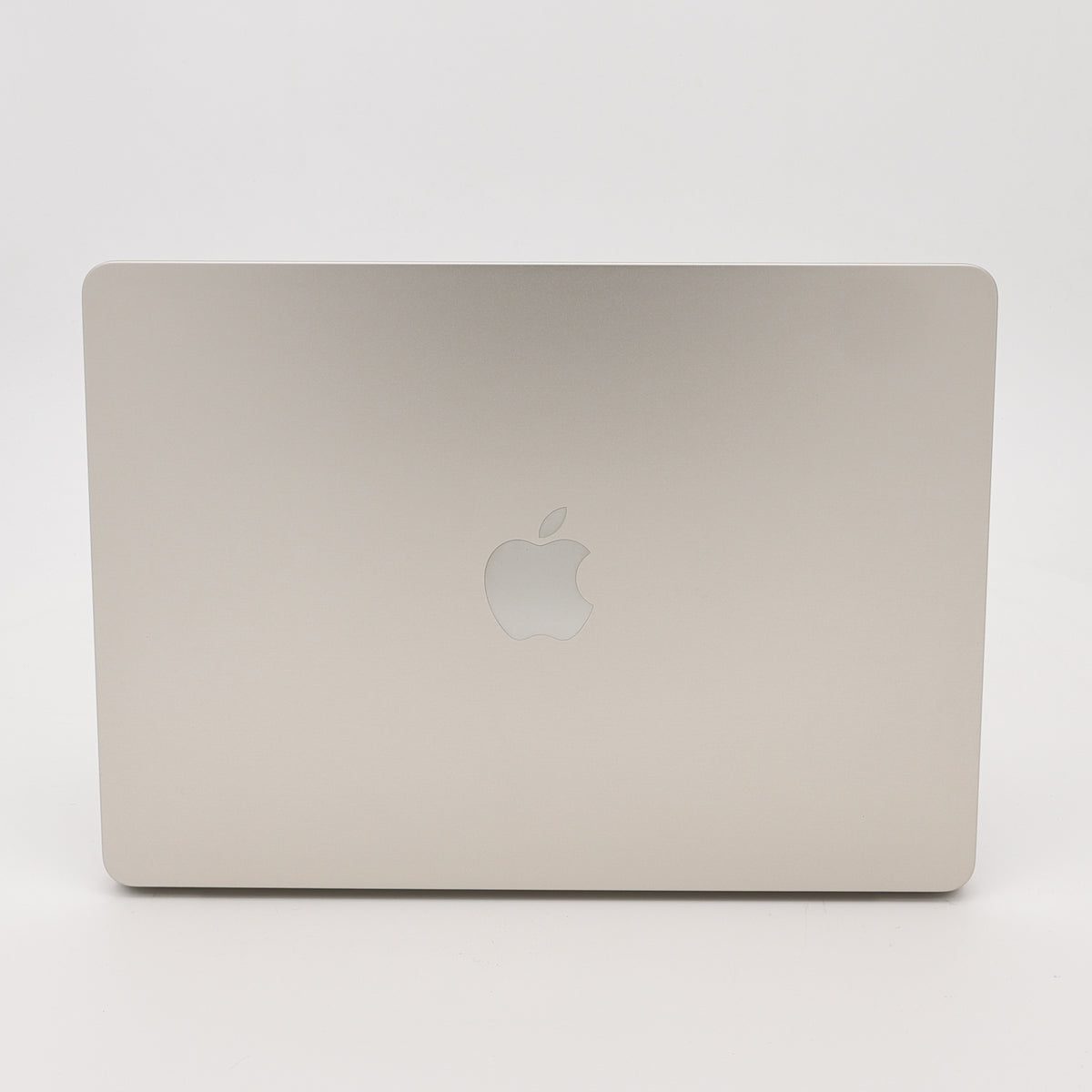 95新 Apple MacBook Air 22年 13寸 M2（8+8核） 8G RAM 256G SSD 星光色