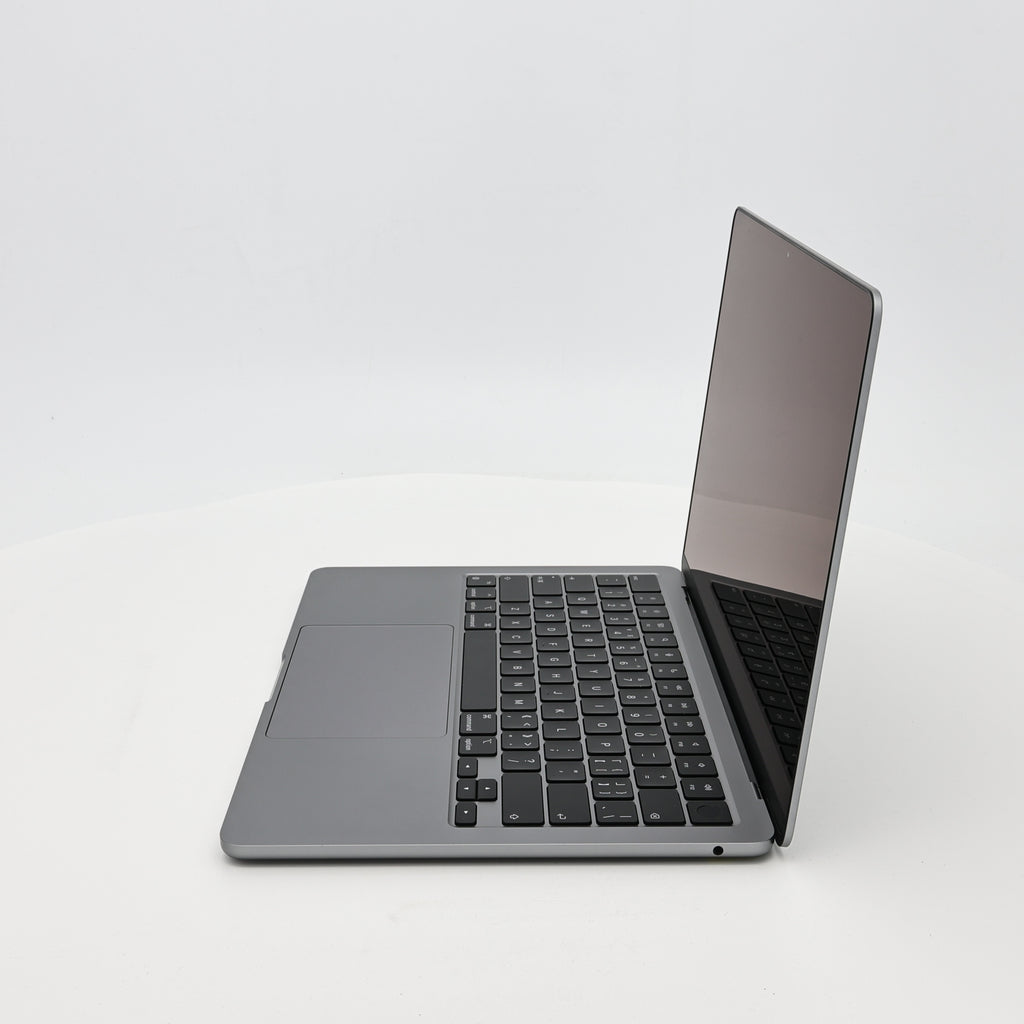 99新 Apple MacBook Air 22年 13寸 M2（8+10核） 8G RAM 512G SSD 深空灰色