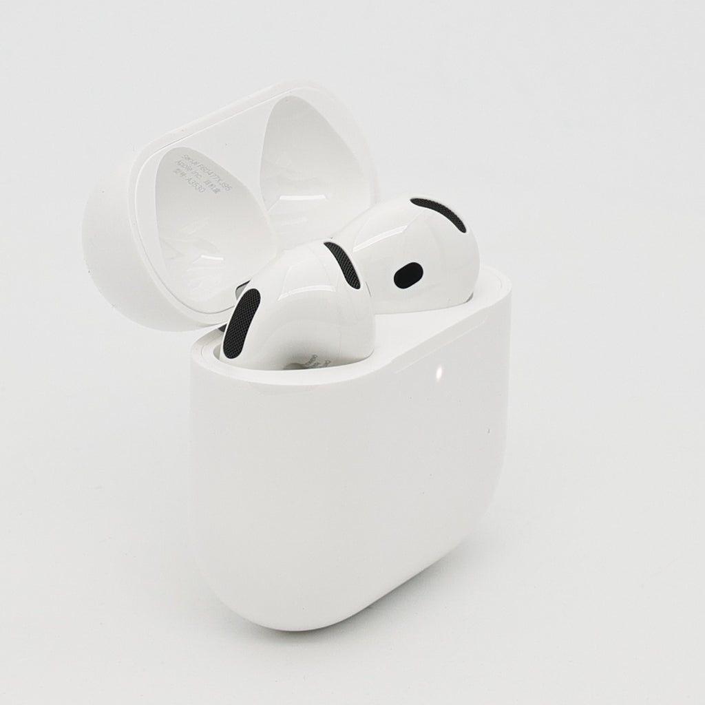 99新 Apple AirPods 5 白色