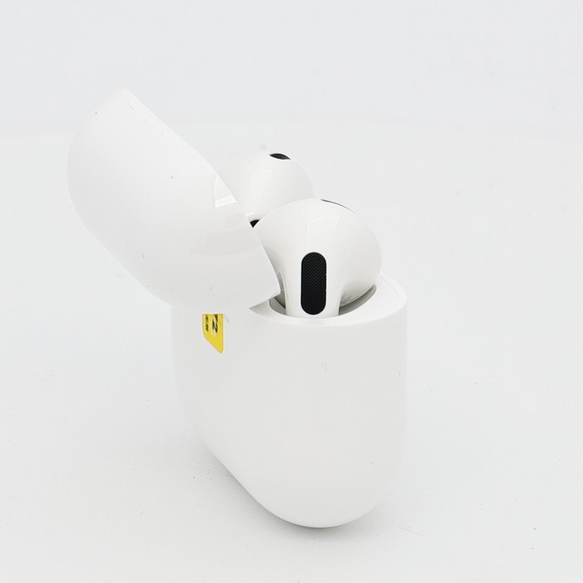 99新 Apple AirPods 4 (支持主動降噪) 白色