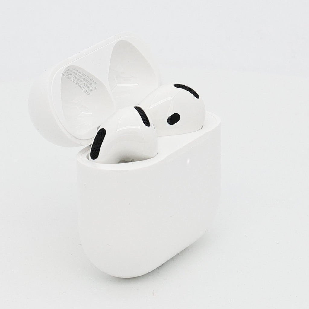 99新 Apple AirPods 4 (支持主動降噪) 白色