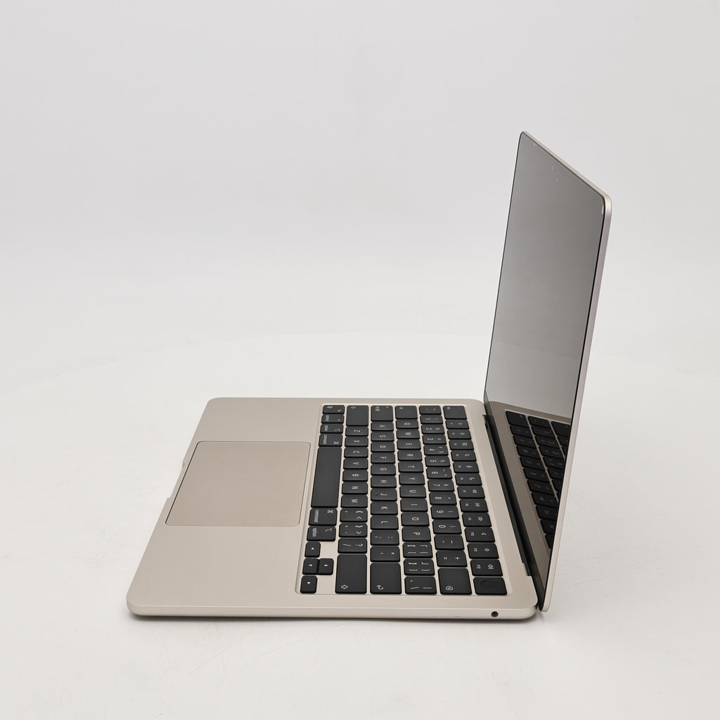 95新 Apple MacBook Air 22年 13寸 M2（8+8核） 8G RAM 256G SSD 星光色