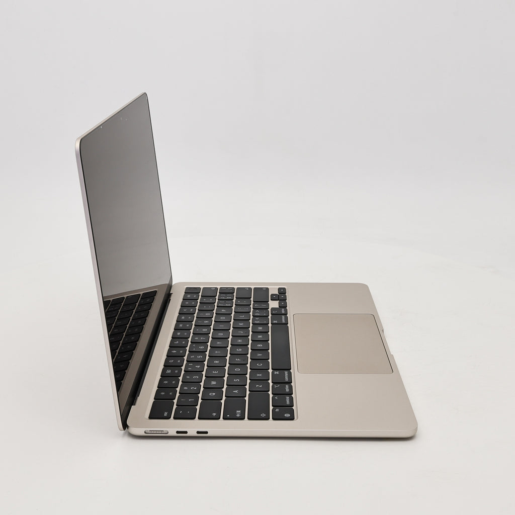 95新 Apple MacBook Air 22年 13寸 M2（8+8核） 8G RAM 256G SSD 星光色