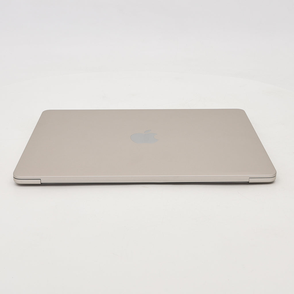 95新 Apple MacBook Air 22年 13寸 M2（8+8核） 8G RAM 256G SSD 星光色