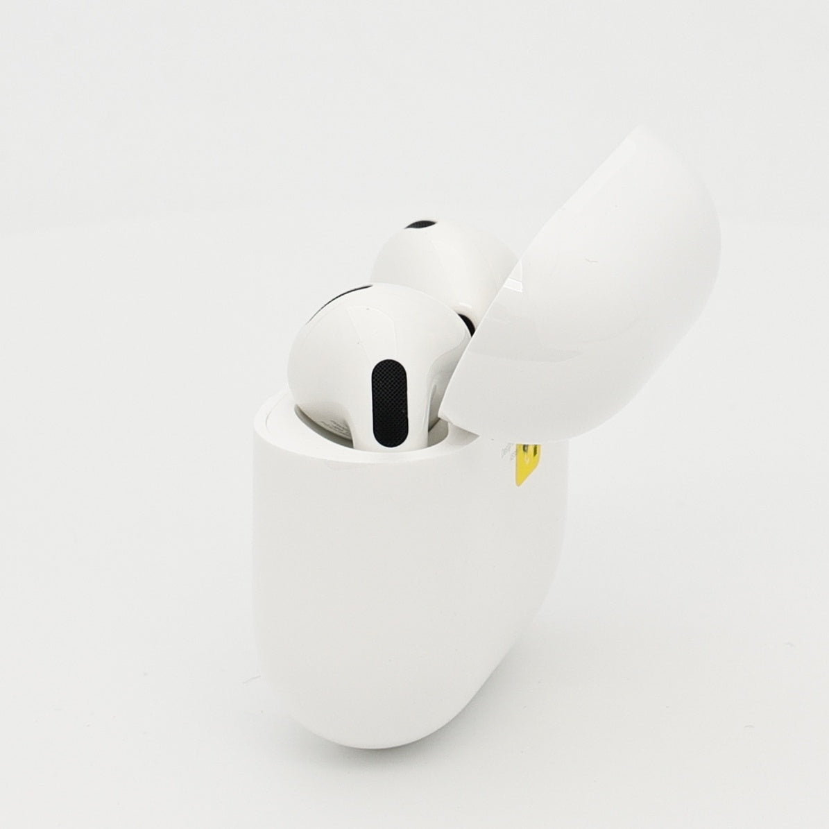 99新 Apple AirPods 4 (不支持主动降噪) 白色