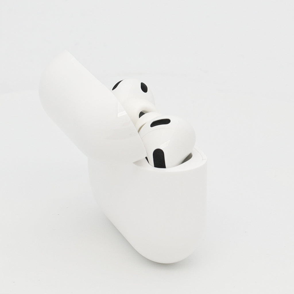 99新 Apple AirPods Pro 3 白色
