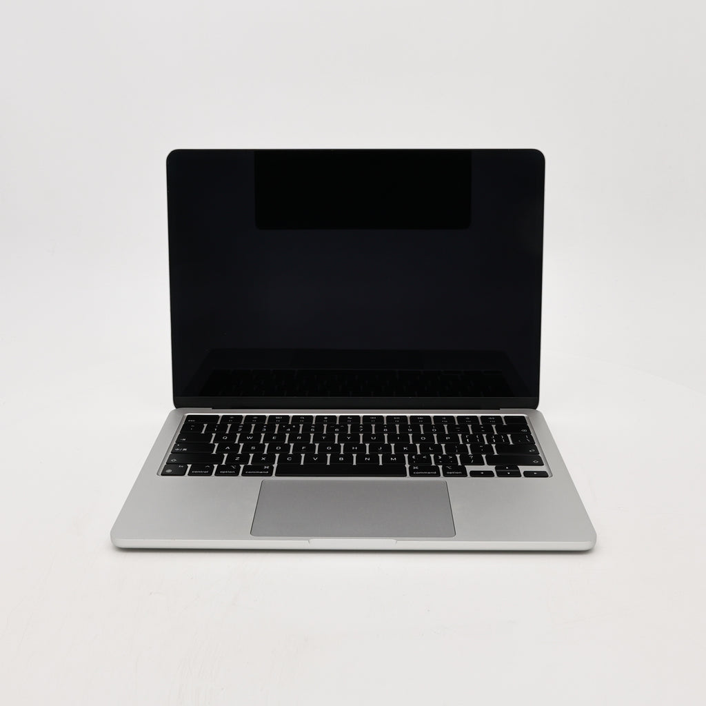 95新 Apple MacBook Air 24年 13寸 M3（8+10核） 8G RAM 512G SSD 銀色