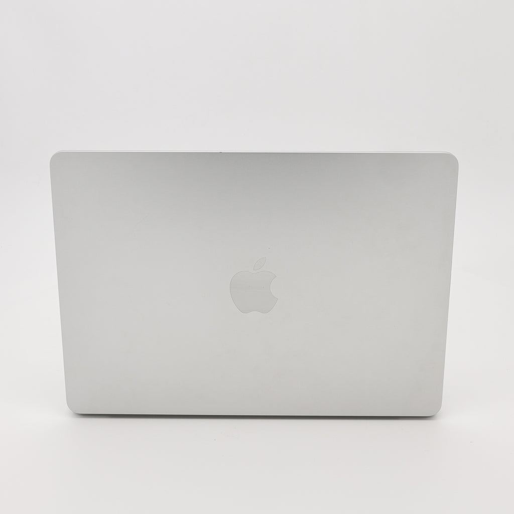 95新 Apple MacBook Air 24年 13寸 M3（8+10核） 8G RAM 512G SSD 銀色