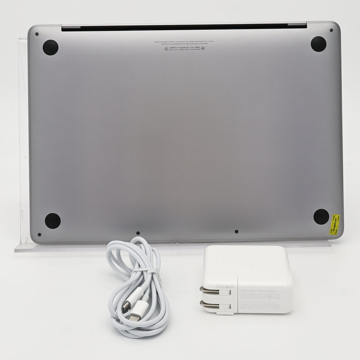 99新 Apple MacBook Pro 22年 13寸 M2（8+10核） 8G RAM 512G SSD 深空灰色